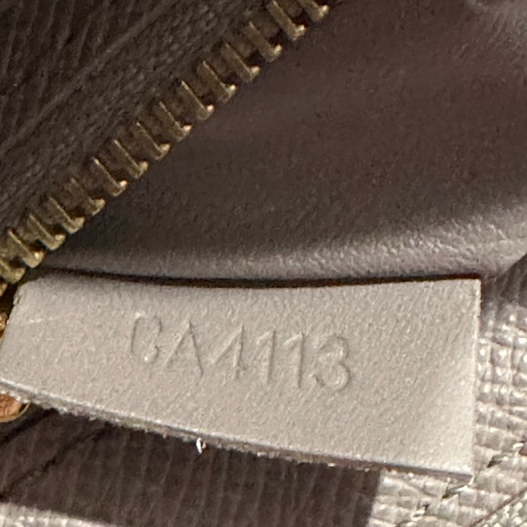 SOLD Authentic Louis Vuitton Gres Damier Couleurs Element Clutch - Picture 7 of 8